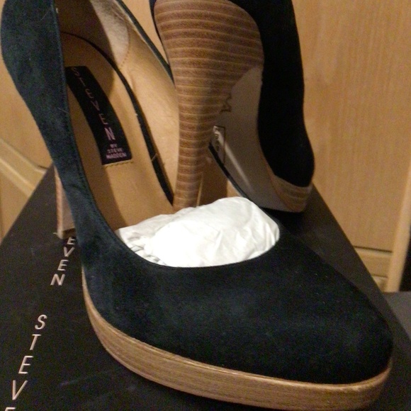 Steve Madden Black Suede Pumps with Wood Heel and Platform - Picture 1 of 8